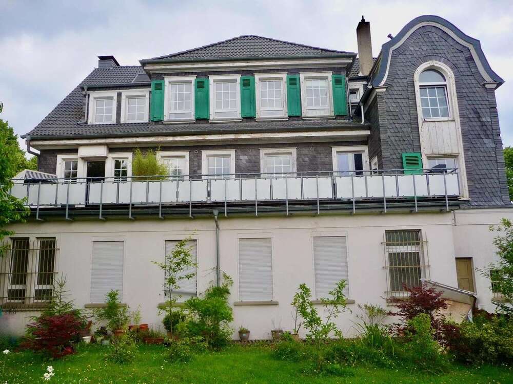 Thumbnail-Wohnung zum Kaufen in Wuppertal Cronenberg 347.000,00 € 145 m²