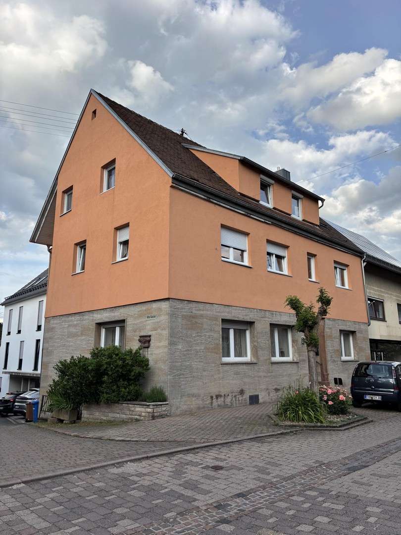 Thumbnail-Haus zum Kaufen in Külsheim 279.000,00 € 286 m²
