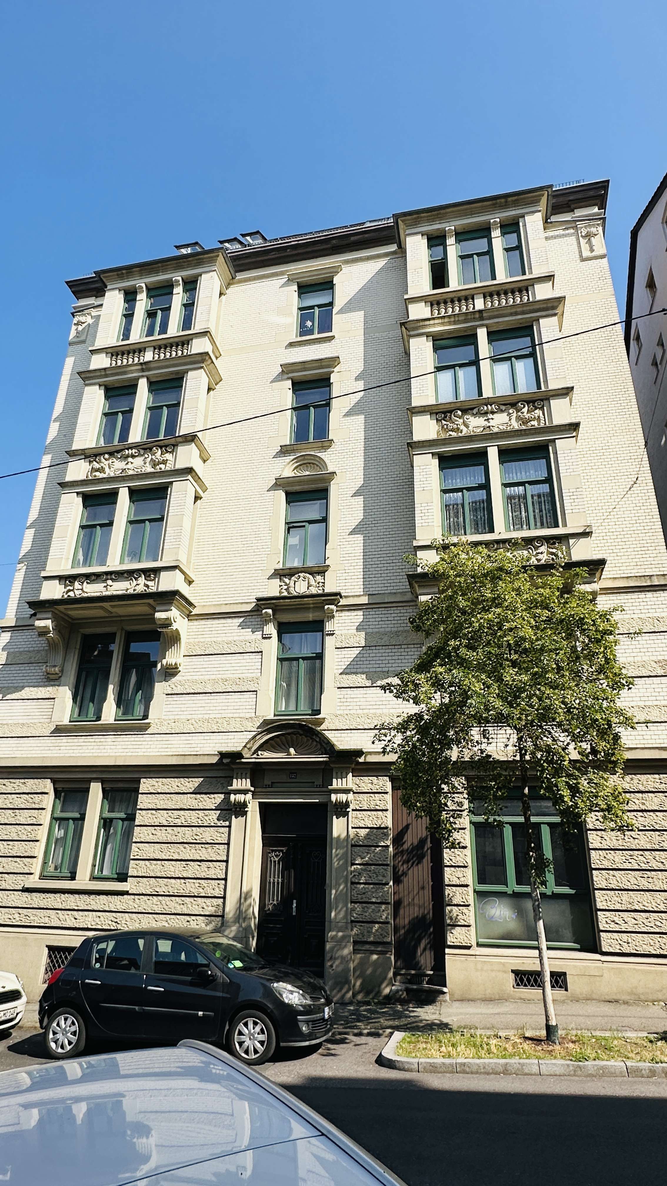 Thumbnail-Wohnung zum Kaufen in Stuttgart 419.000,00 € 93 m²