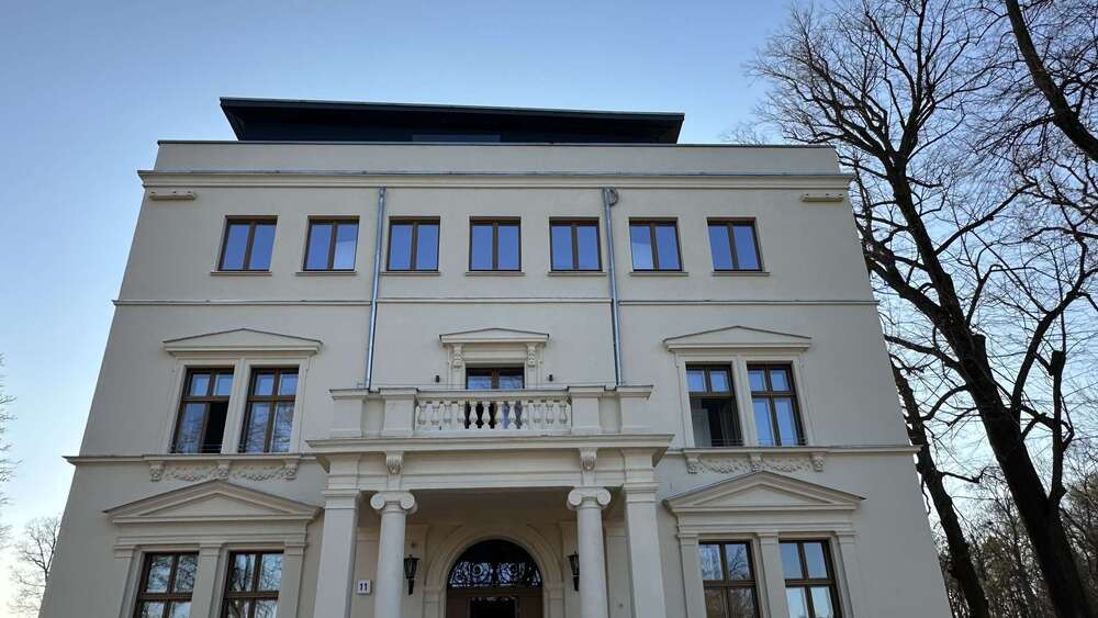 Thumbnail-Wohnung zum Mieten in Ludwigsfelde Siethen 1.960,00 € 141 m²