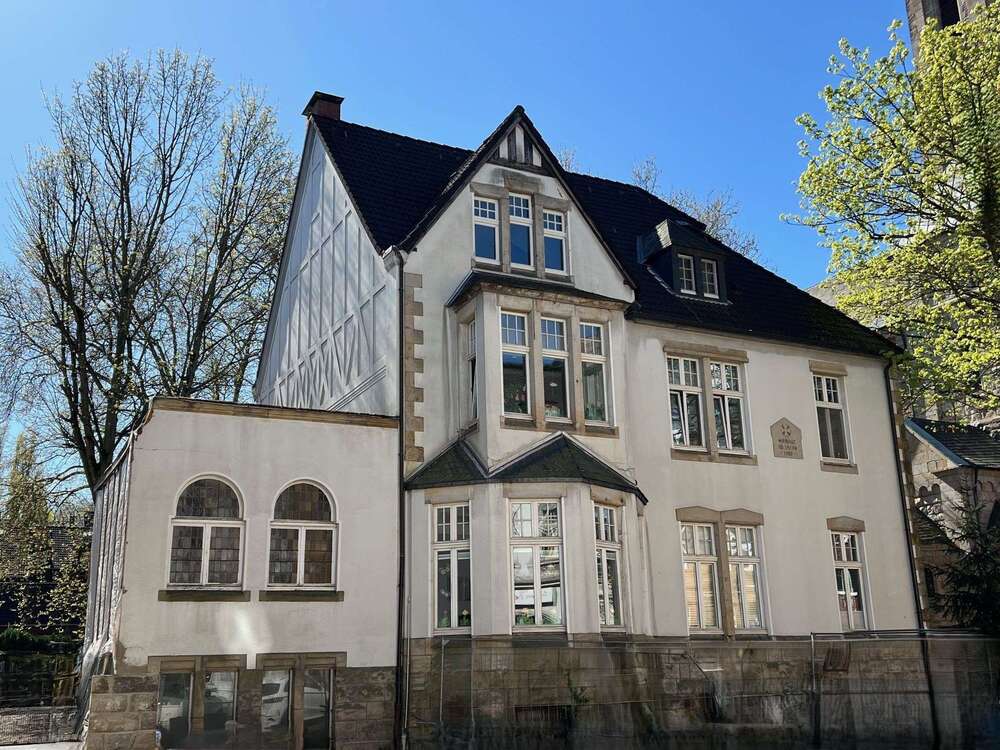 Thumbnail-Haus zum Kaufen in Gelsenkirchen 620.000,00 € 418 m²