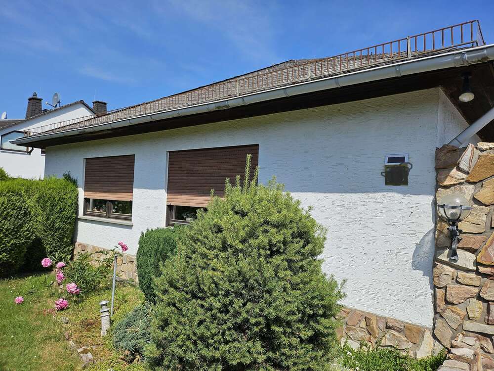 Thumbnail-Haus zum Kaufen in Taunusstein 580.000,00 € 218 m²