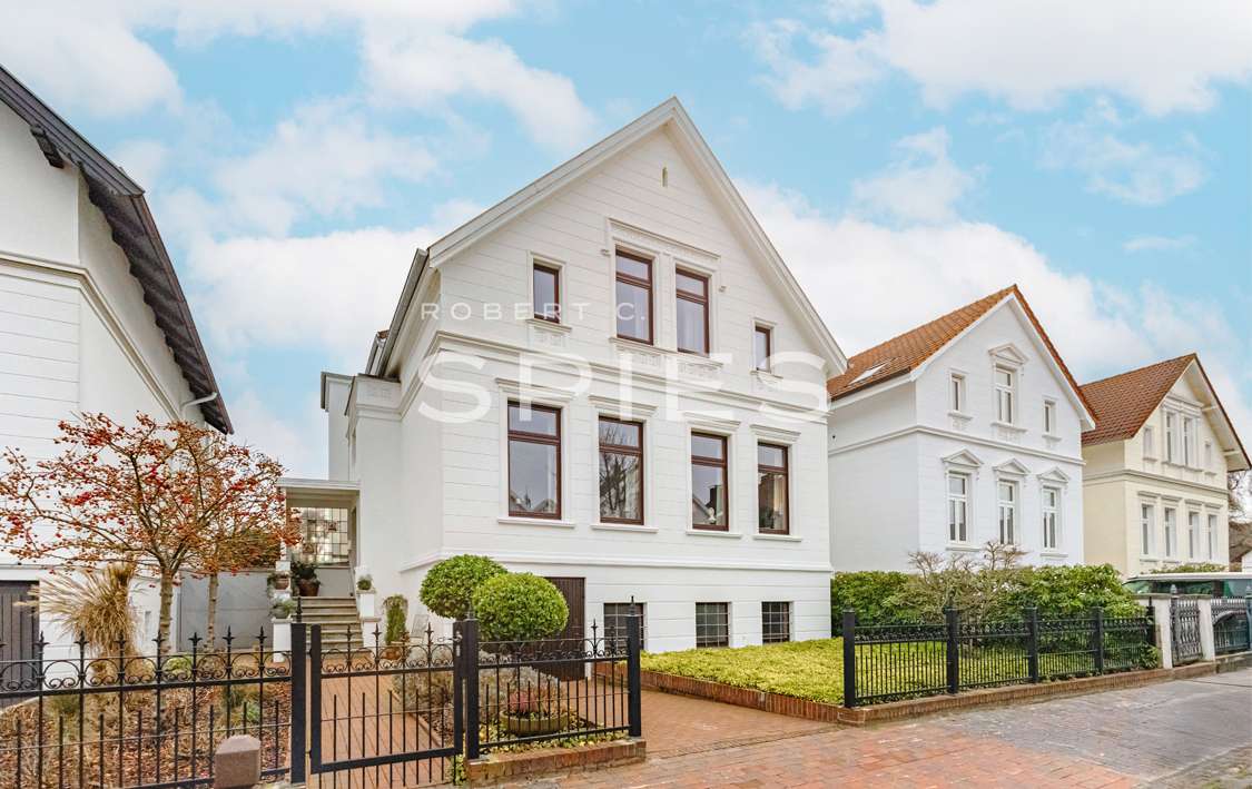 Thumbnail-Haus zum Kaufen in Oldenburg 1.290.000,00 € 190 m²