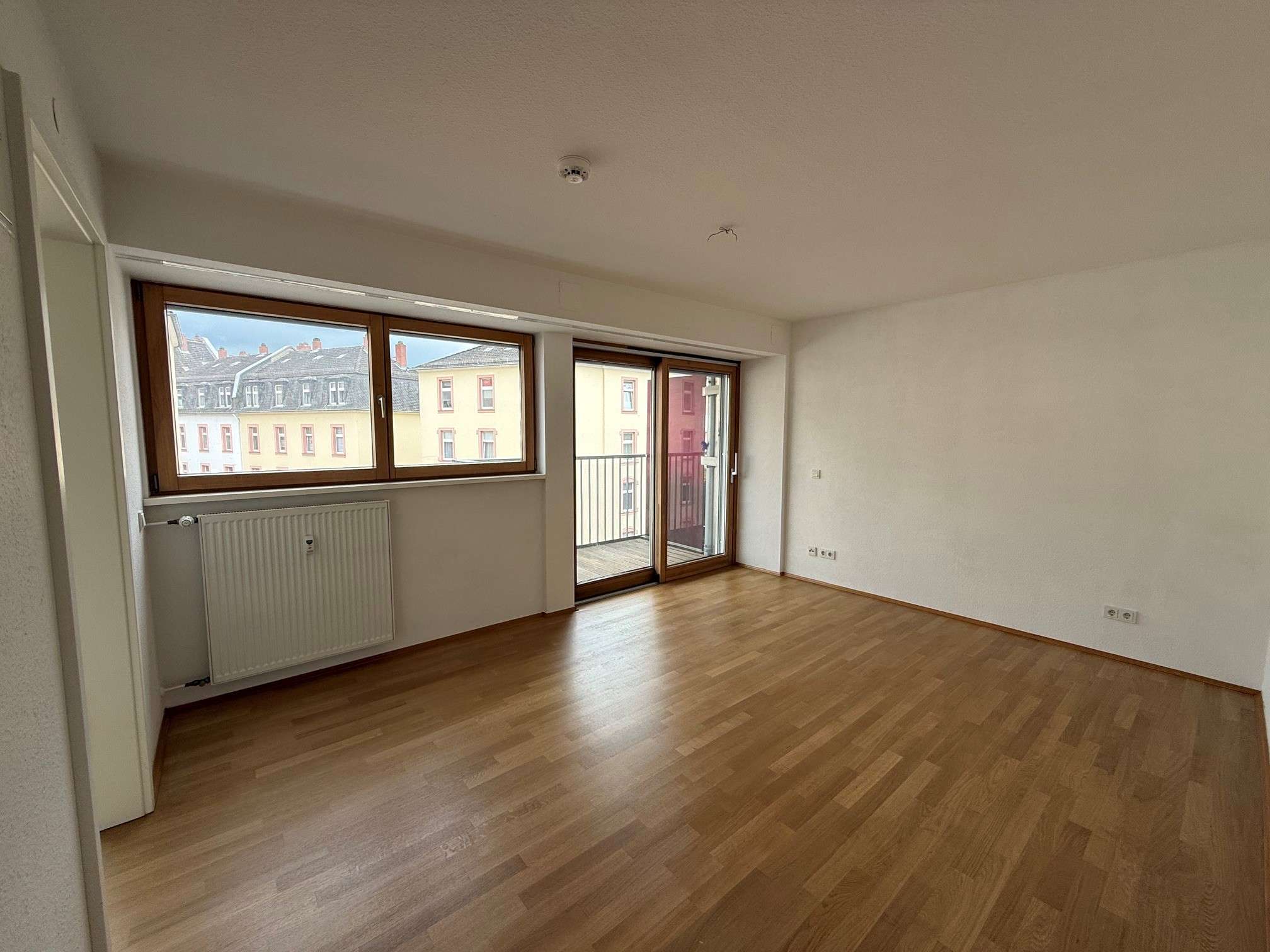 Thumbnail-Wohnung zum Mieten in Frankfurt 990,00 € 47.61 m²