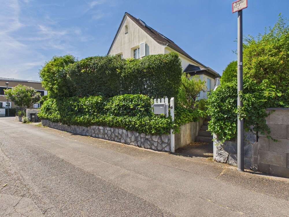 Thumbnail-Haus zum Kaufen in Köln 592.000,00 € 117 m²