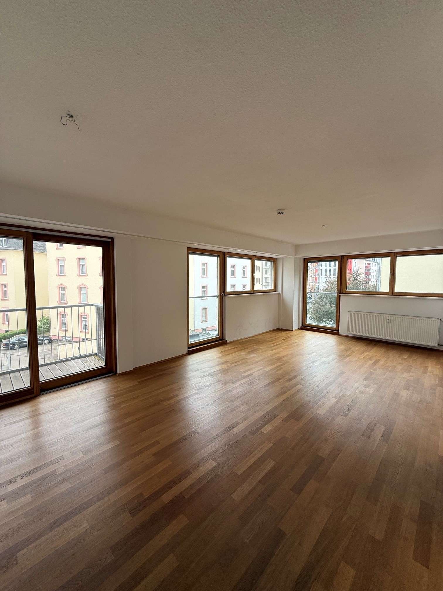 Thumbnail-Wohnung zum Mieten in Frankfurt 1.350,00 € 75 m²