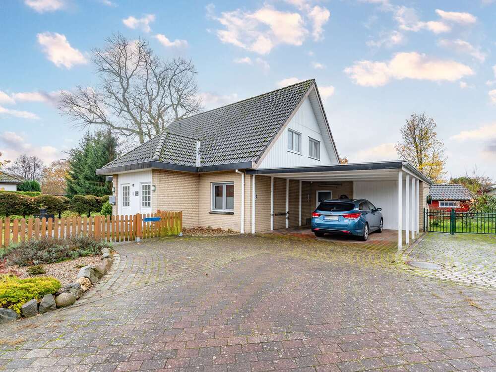 Thumbnail-Haus zum Kaufen in Hohnstorf 499.000,00 € 159 m²