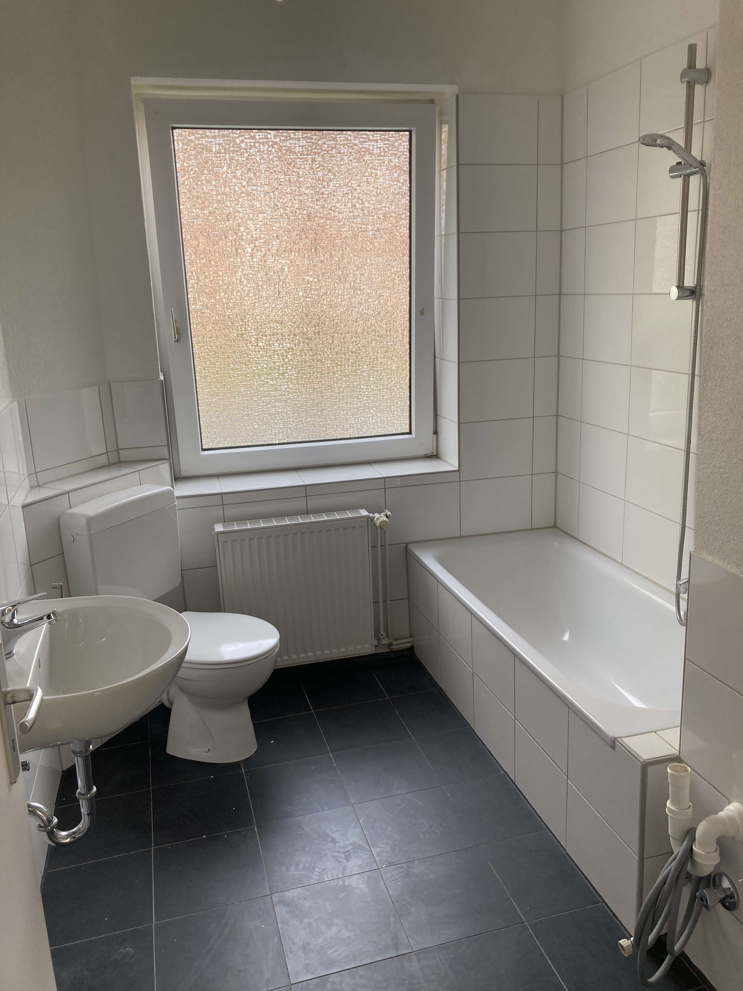 Thumbnail-Wohnung zum Mieten in Wilhelmshaven 329,00 € 49.28 m²