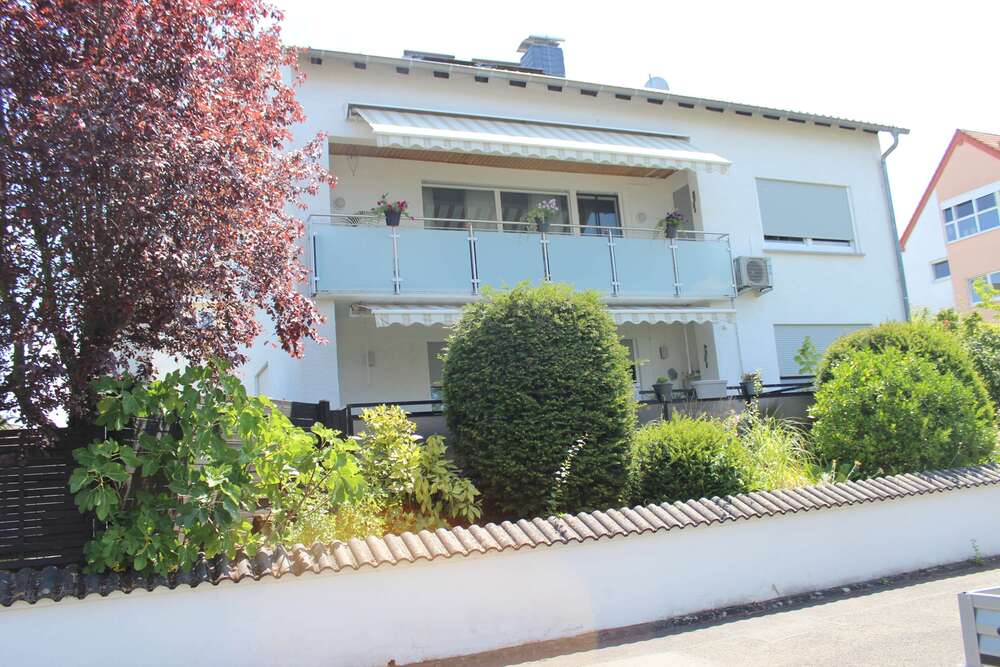 Thumbnail-Haus zum Kaufen in Hochheim am Main 799.000,00 € 215 m²