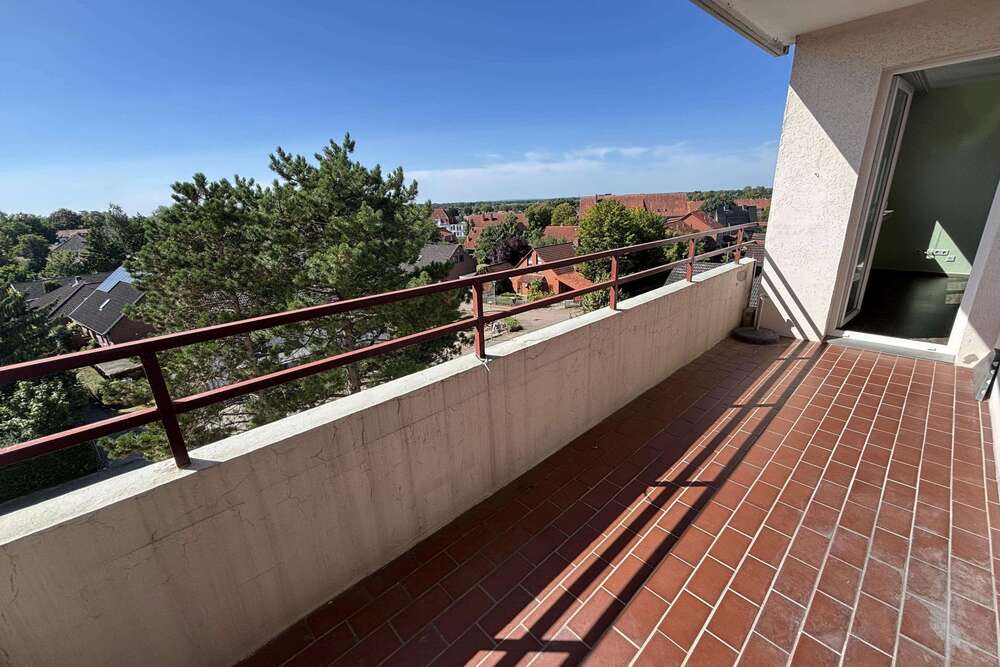 Thumbnail-Wohnung zum Kaufen in Burgdorf 179.000,00 € 98 m²