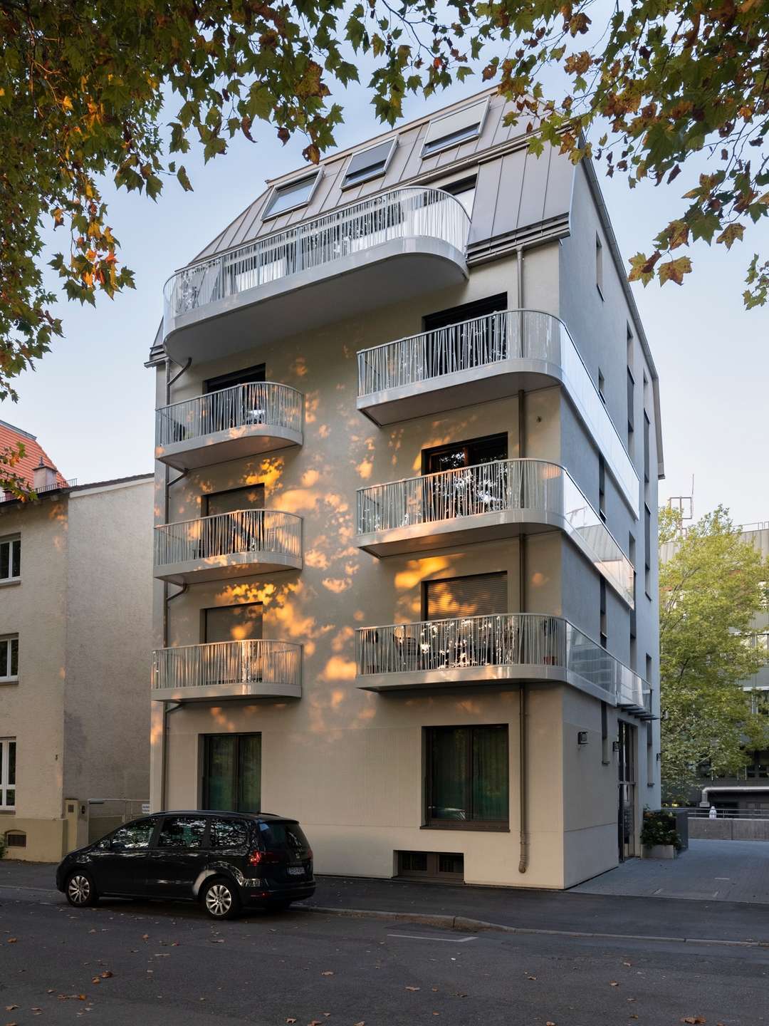 Thumbnail-Haus zum Kaufen in Stuttgart 5.290.800,00 € 481.66 m²