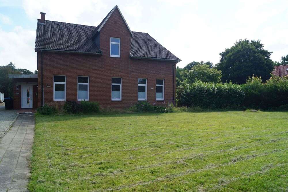 Thumbnail-Haus zum Kaufen in Geestland 229.000,00 € 250.68 m²