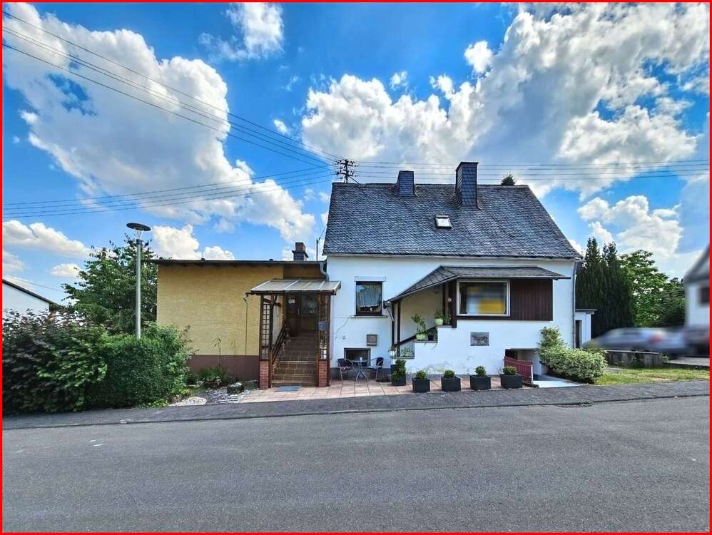 Thumbnail-Haus zum Kaufen in Stipshausen 225.000,00 € 190 m²