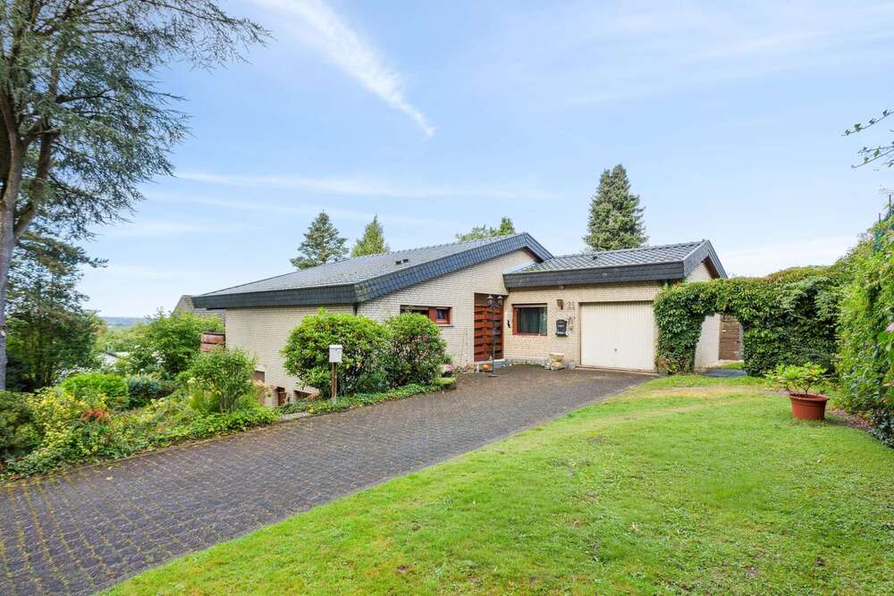 Thumbnail-Haus zum Kaufen in Siegburg 699.000,00 € 184 m²