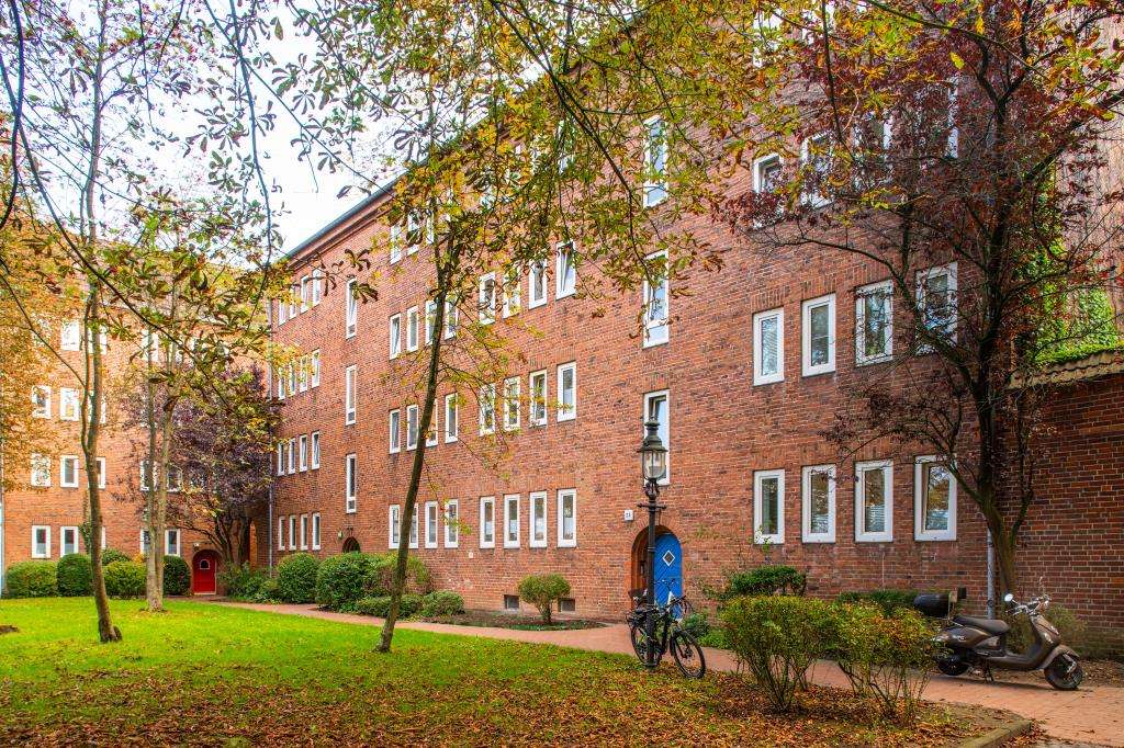 Thumbnail-Wohnung zum Mieten in Kiel 459,00 € 50.59 m²