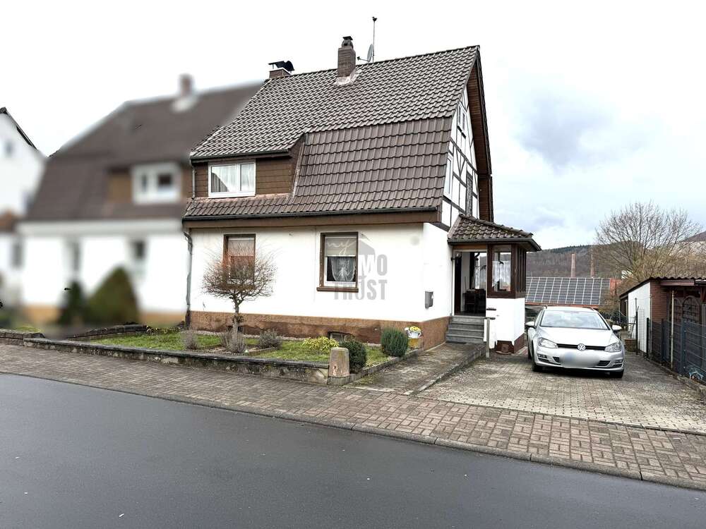 Thumbnail-Haus zum Kaufen in Heringen (Werra) 110.000,00 € 99 m²