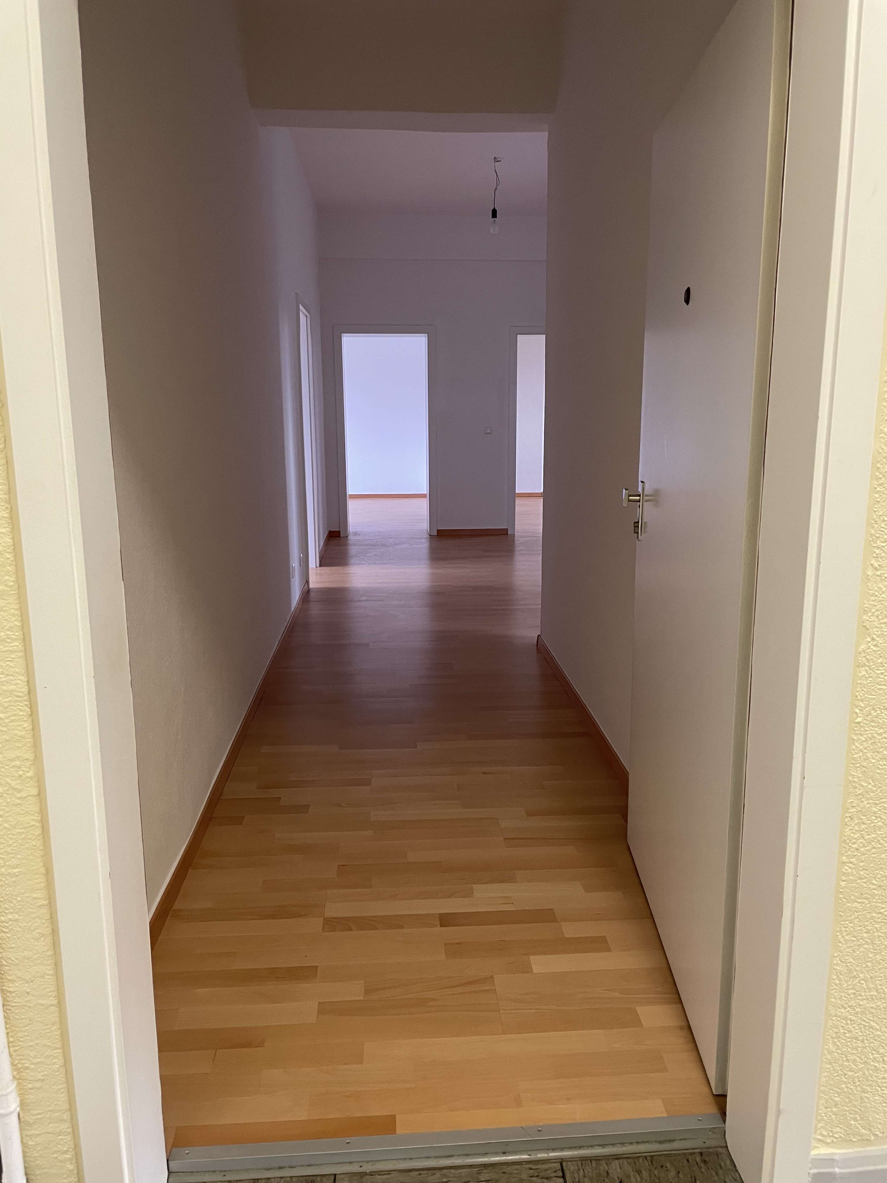Thumbnail-Wohnung zum Mieten in Mönchengladbach 1.060,00 € 87.7 m²