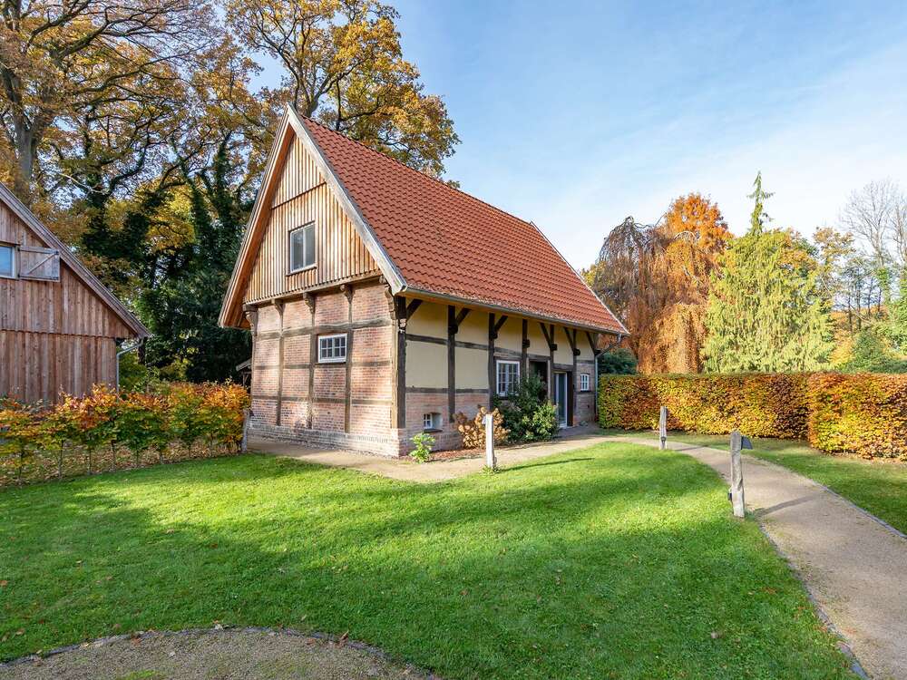 Thumbnail-Haus zum Kaufen in Bad Zwischenahn 650.000,00 € 86 m²