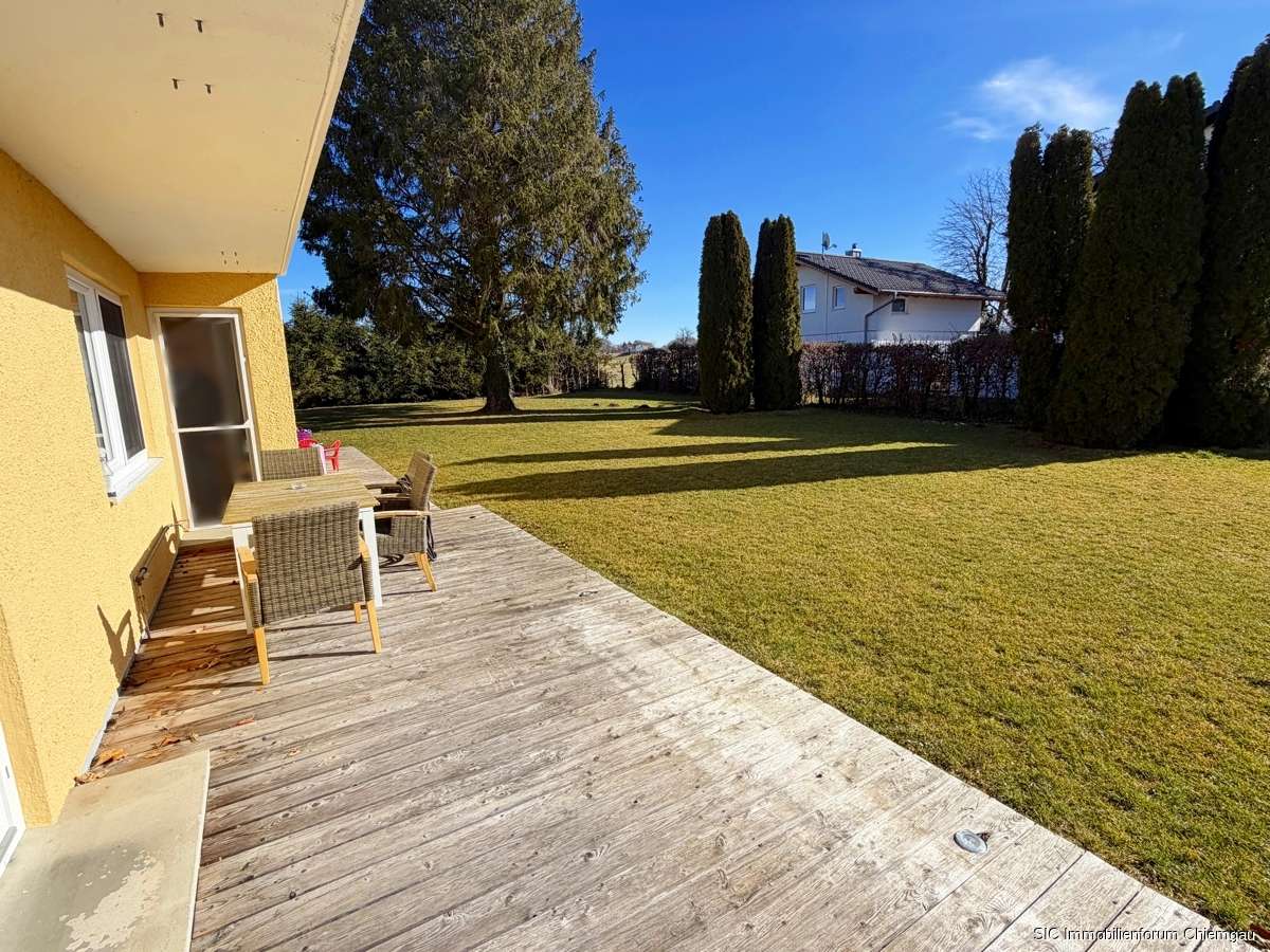 Thumbnail-Wohnung zum Mieten in Chieming 1.800,00 € 120 m²