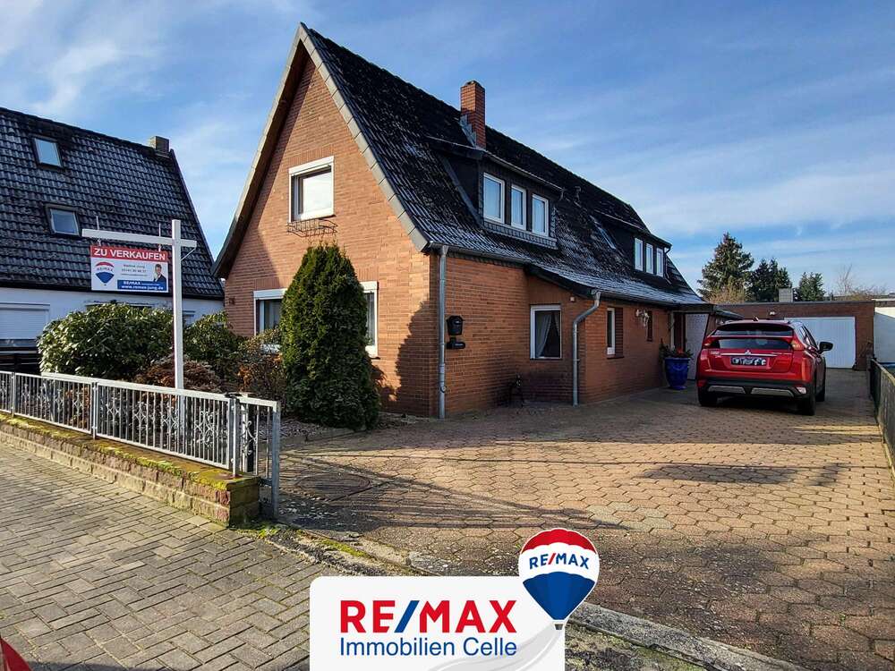 Thumbnail-Haus zum Kaufen in Celle 210.000,00 € 160 m²