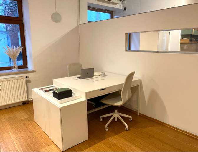 Thumbnail-Büro in München 350,00 € 4 m²