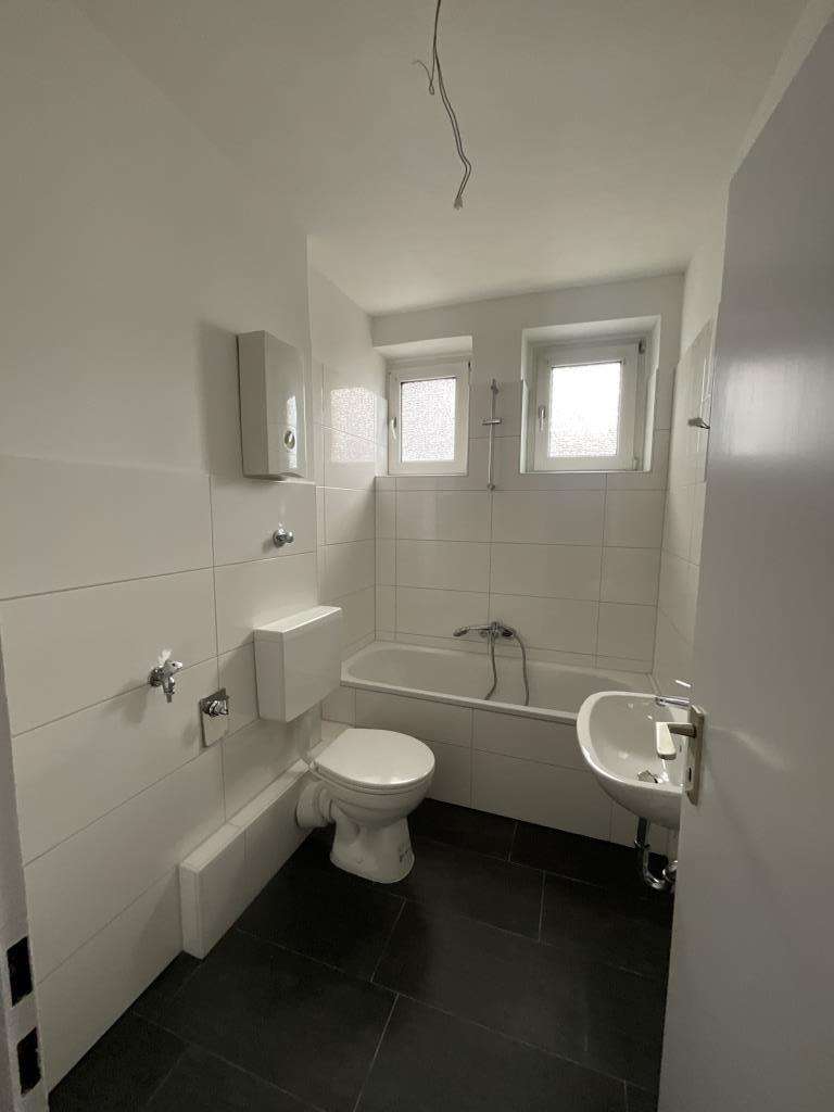 Thumbnail-Wohnung zum Mieten in Schwerte 349,00 € 48.22 m²