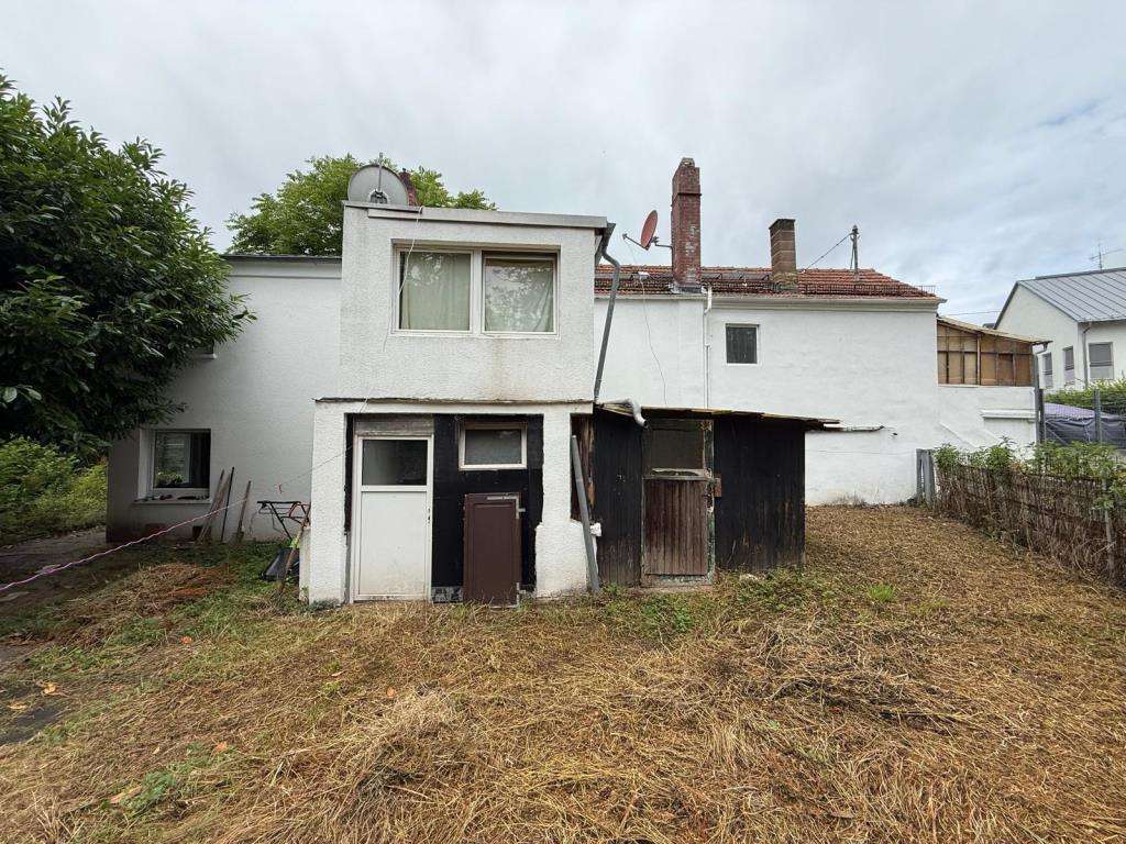 Thumbnail-Haus zum Kaufen in Wiesbaden 590.000,00 € 100 m²