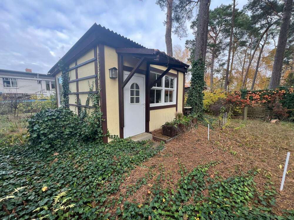 Thumbnail-Grundstück zu verkaufen in Blankenfelde-Mahlow 225.000,00 € 822 m²