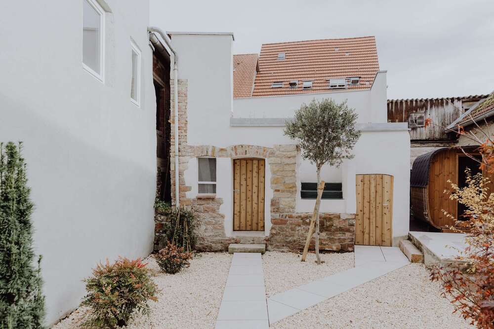 Thumbnail-Haus zum Kaufen in Ladenburg 1.296.000,00 € 188 m²