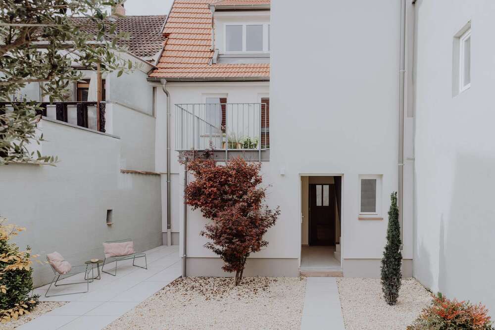 Thumbnail-Haus zum Kaufen in Ladenburg 1.296.000,00 € 188 m²