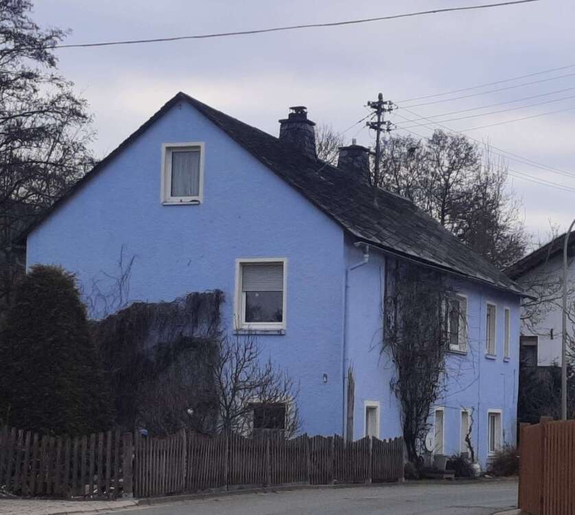 Thumbnail-Haus zum Kaufen in Baiergrün 95.000,00 € 137 m²
