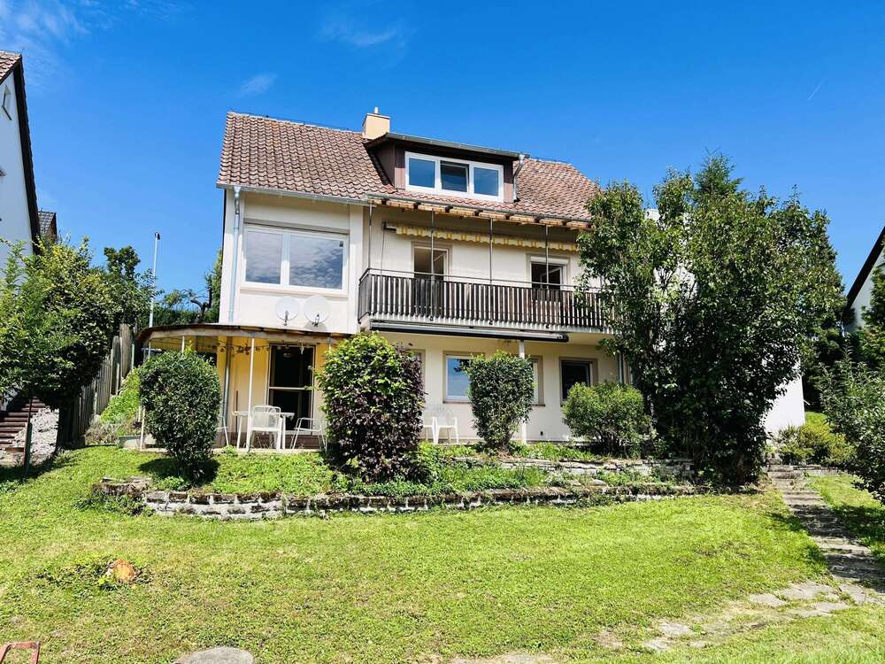 Thumbnail-Haus zum Kaufen in Vaihingen 599.000,00 € 223 m²