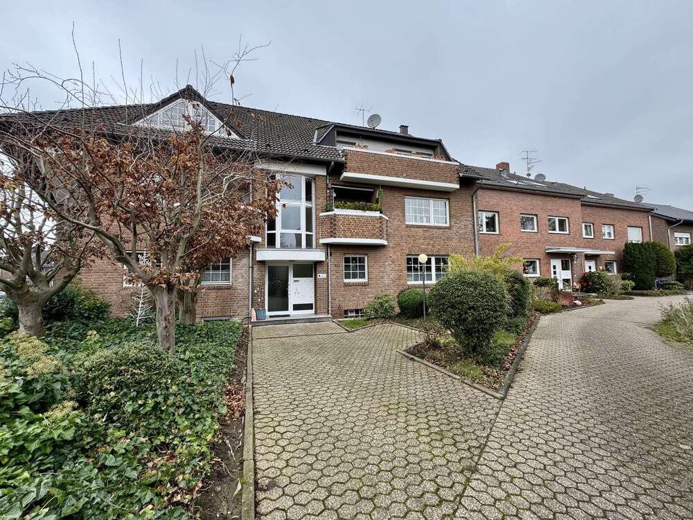 Thumbnail-Wohnung zum Kaufen in Grevenbroich 225.000,00 € 75 m²