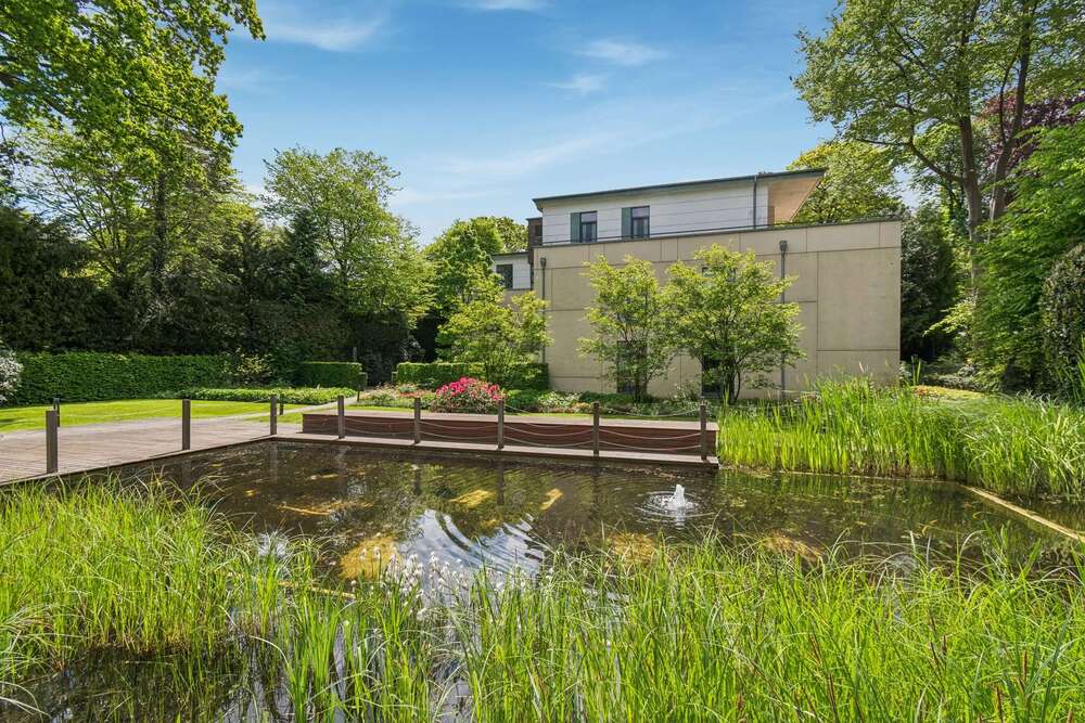Thumbnail-Wohnung zum Kaufen in Hamburg 1.635.000,00 € 162 m²