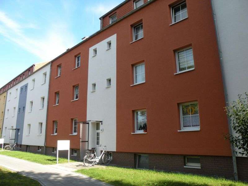 Thumbnail-Wohnung zum Mieten in Stralsund 268,73 € 35.83 m²