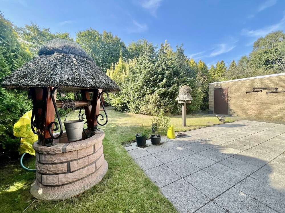 Thumbnail-Haus zum Kaufen in Bremen 319.000,00 € 215 m²