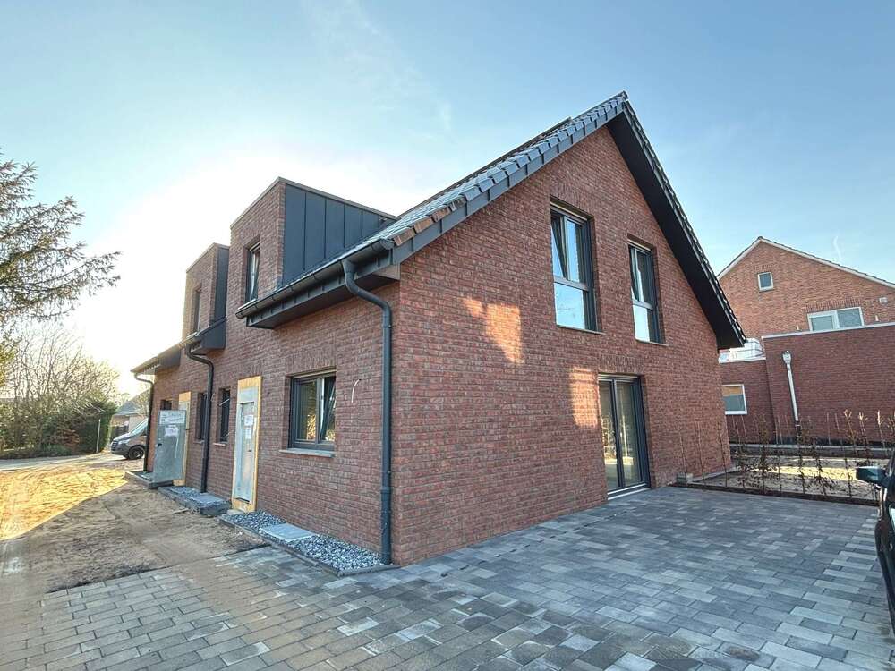 Thumbnail-Haus zum Kaufen in Langenberg 439.900,00 € 109.11 m²