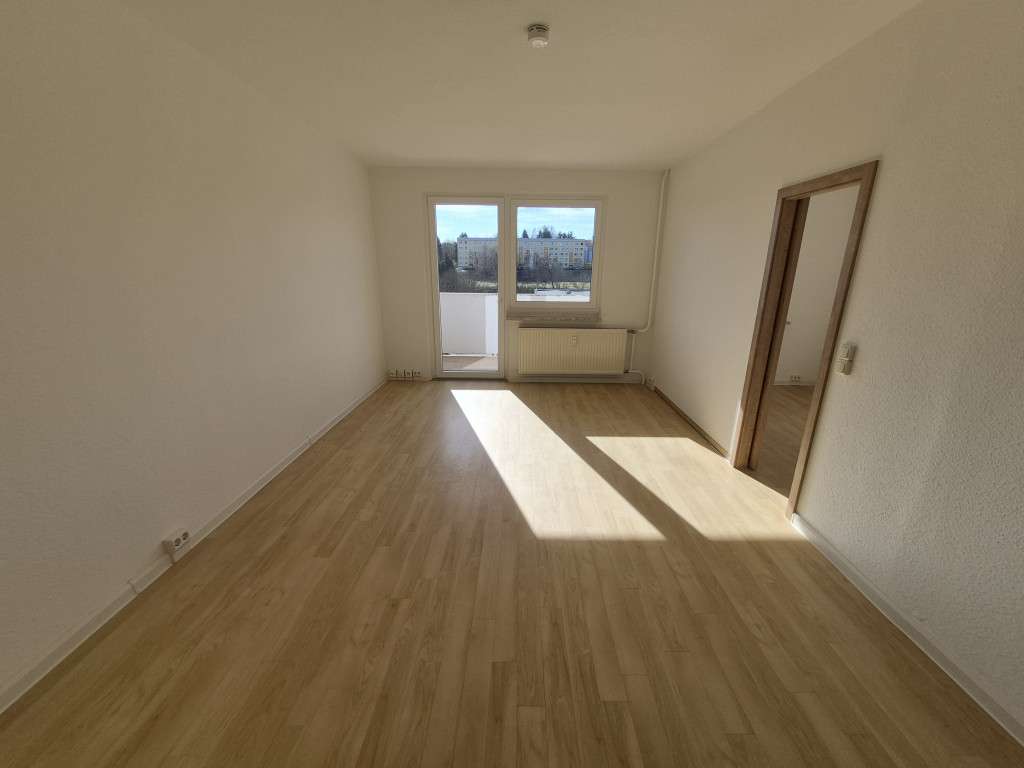 Thumbnail-Wohnung zum Mieten in Gera 318,02 € 70.67 m²