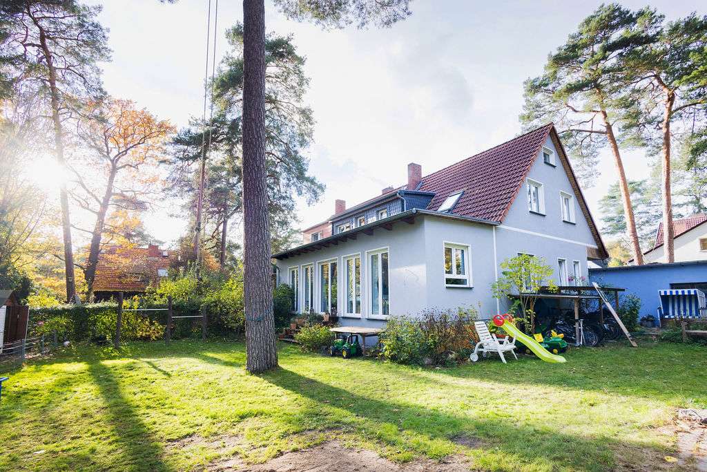 Thumbnail-Haus zum Kaufen in Kleinmachnow 1.249.000,00 € 190 m²