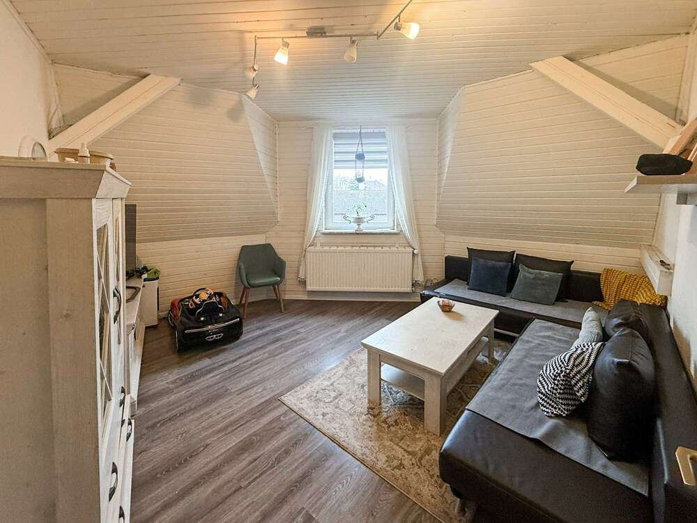 Thumbnail-Wohnung zum Kaufen in Duisburg 98.000,00 € 85 m²