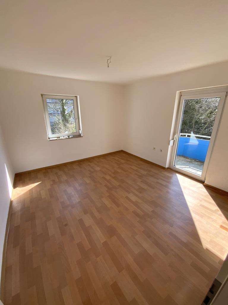 Thumbnail-Wohnung zum Mieten in Plettenberg 419,00 € 56.42 m²