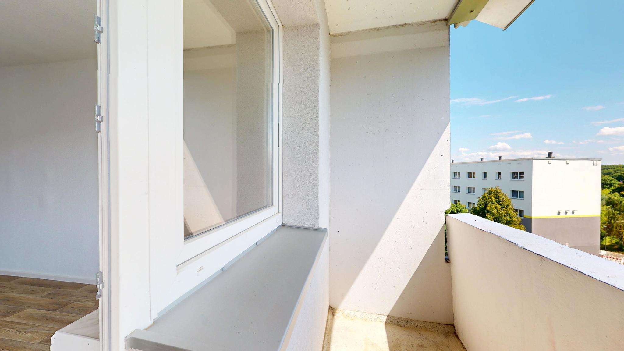 Thumbnail-Wohnung zum Mieten in Halle 436,00 € 70.38 m²