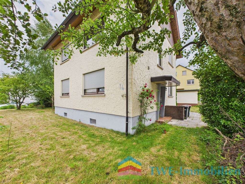 Thumbnail-Haus zum Kaufen in Karlsruhe 549.000,00 € 145 m²