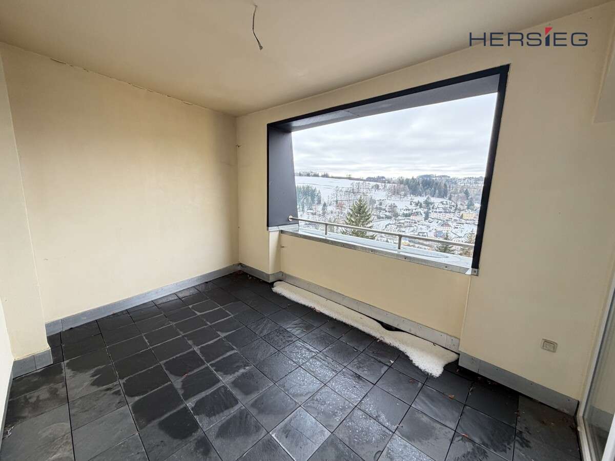 Thumbnail-Wohnung zum Mieten in Annaberg-Buchholz 585,60 € 240 m²