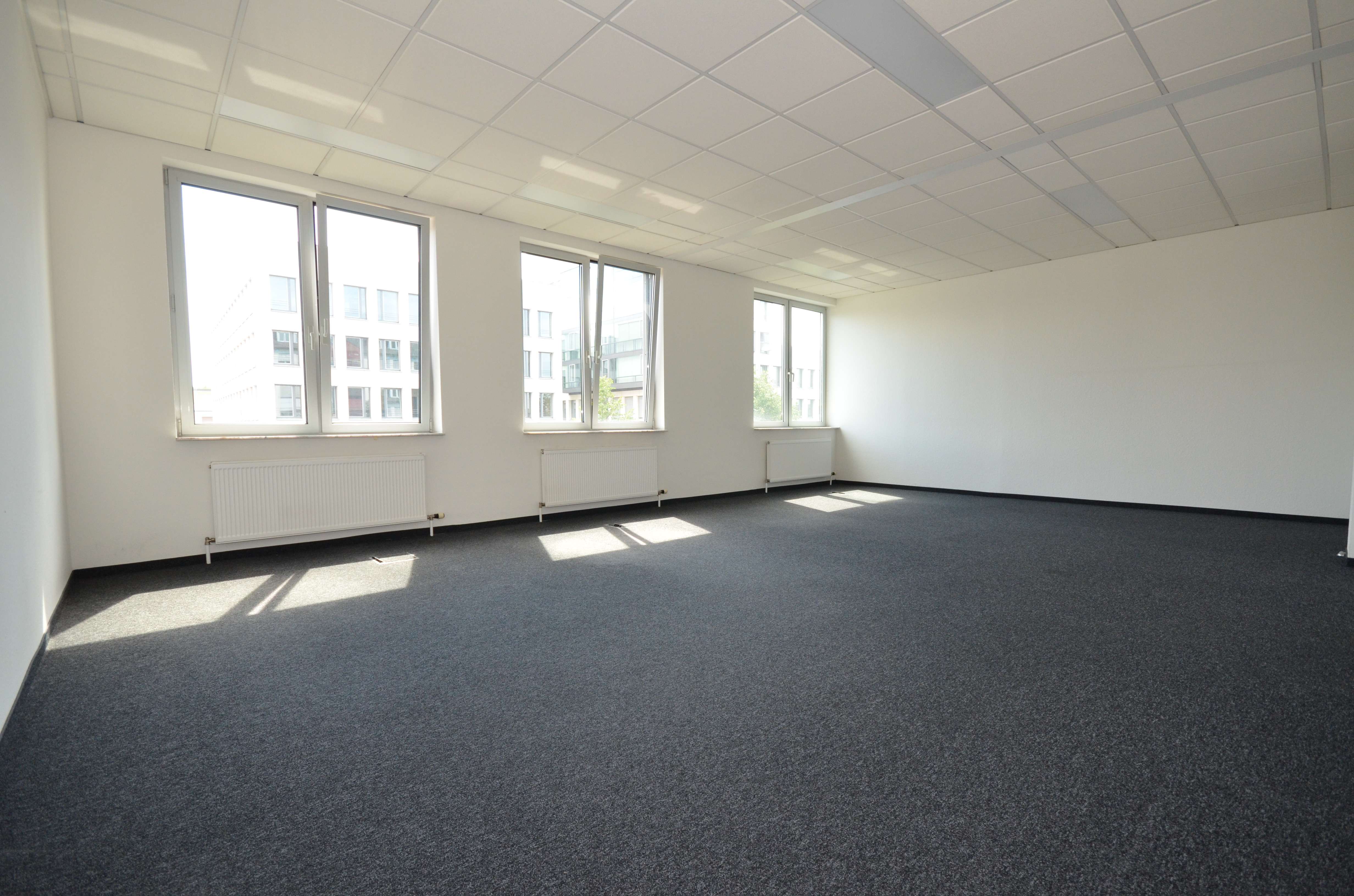 Thumbnail-Büro in Neu-Isenburg 1.700,00 € 181.9 m²