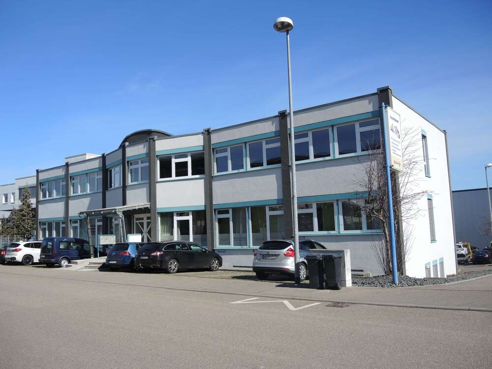 Thumbnail-Büro in Waiblingen 2.120.000,00 € 586 m²