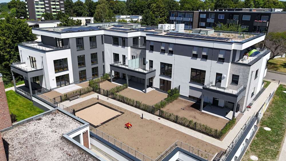 Thumbnail-Wohnung zum Kaufen in Leverkusen, Berg. Neukirchen 762.000,00 € 131.24 m²