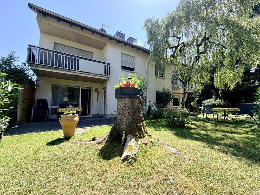 Thumbnail-Haus zum Kaufen in Frankfurt 1.458.000,00 € 232.72 m²