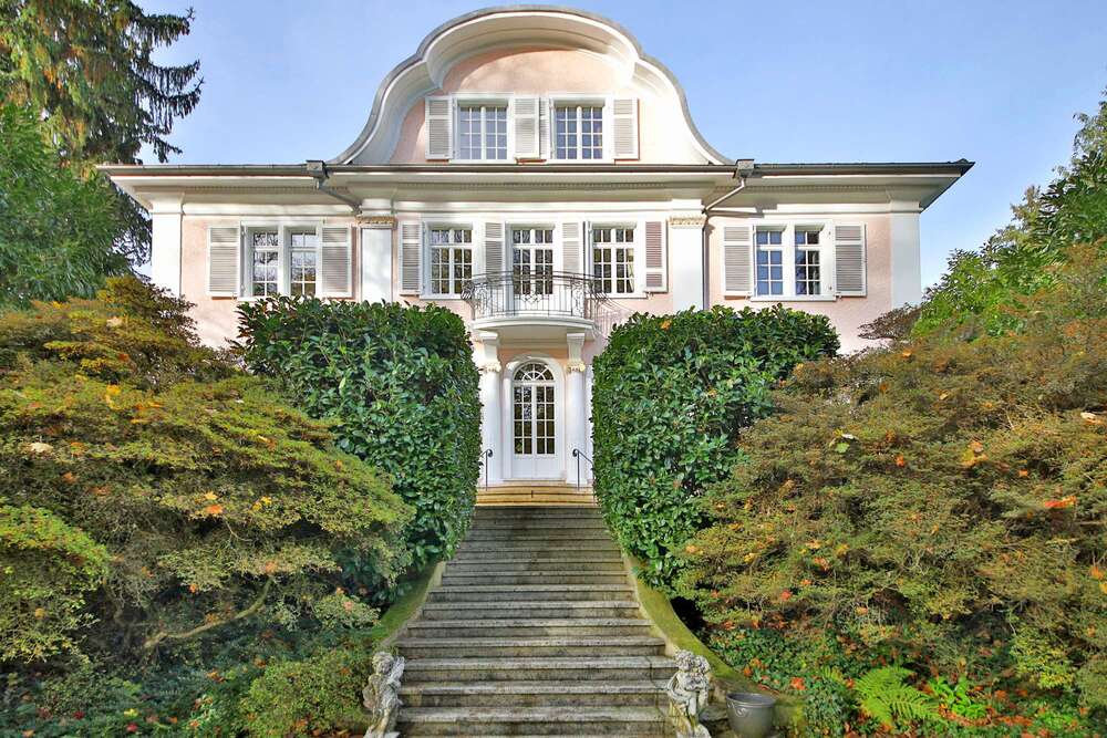 Thumbnail-Haus zum Kaufen in Baden-Baden 3.500.000,00 € 404 m²