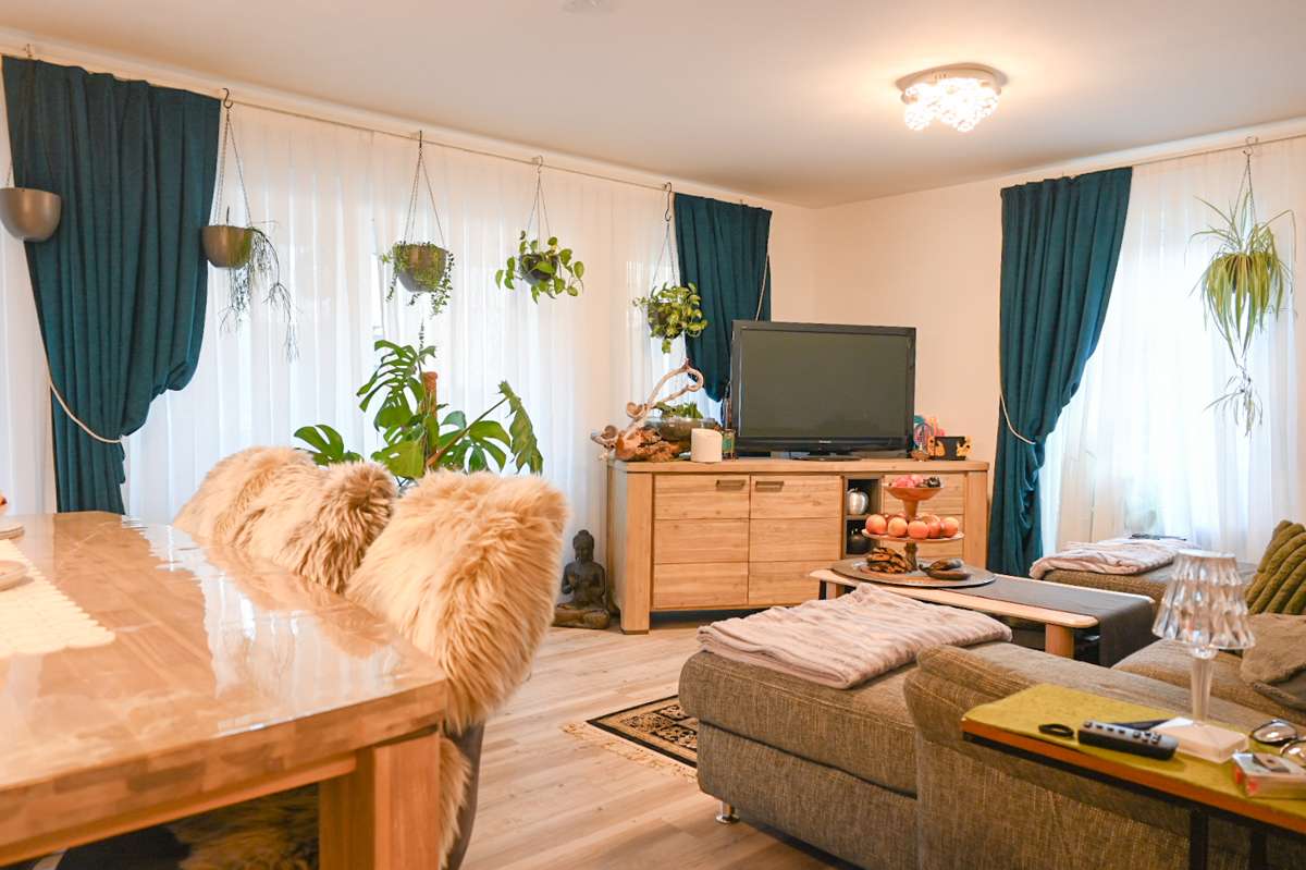 Thumbnail-Wohnung zum Kaufen in Lohfelden Vollmarshausen 279.500,00 € 120.6 m²